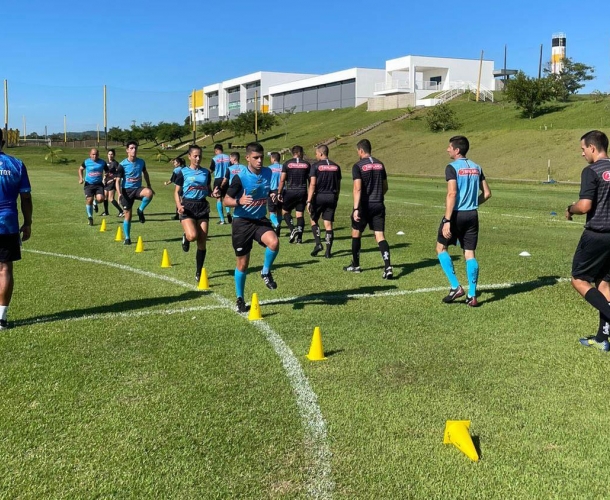 Árbitros da FCF realizam pré-temporada no CT do Tigre