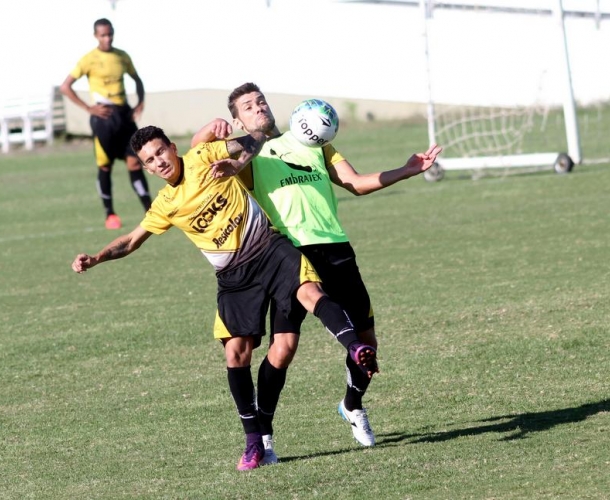 Atletas participam de treino técnico