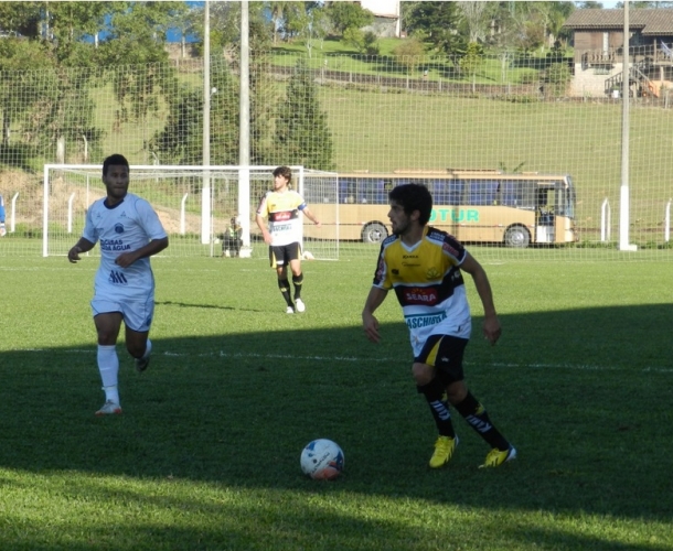 Base volta a campo no fim de semana