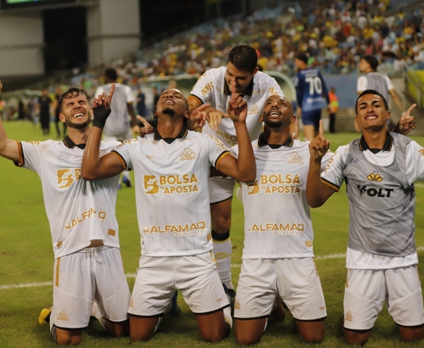 Criciúma busca o empate contra o Cuiabá nos acréscimos