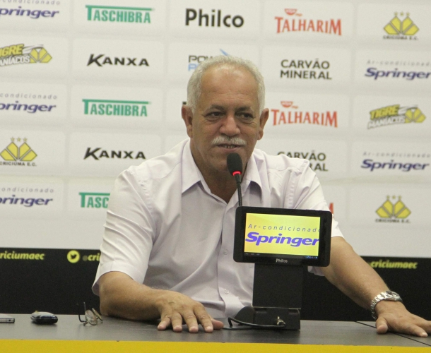 Criciúma divulga pré-temporada 2015
