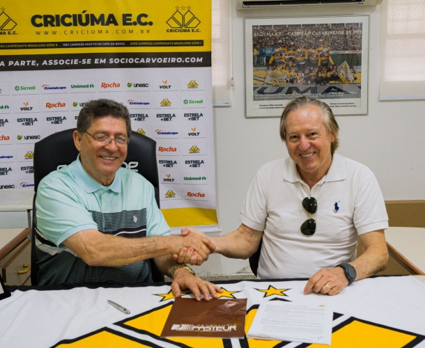 CRICIÚMA E LABORATÓRIO PASTEUR RENOVAM PARCERIA