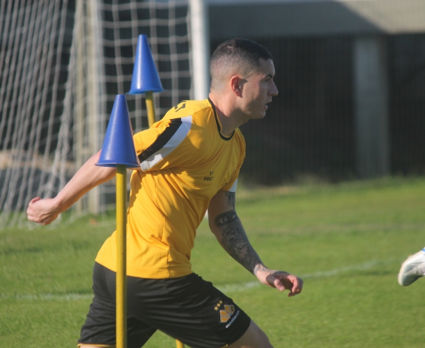 Criciúma enfrenta o Guarani de Palhoça pelo estadual