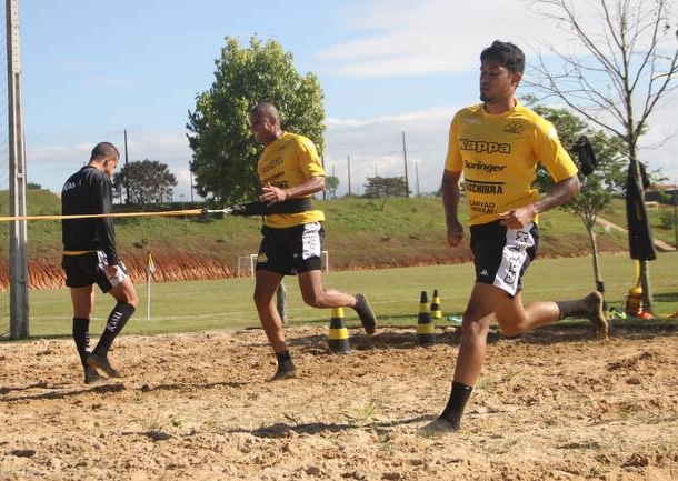 Criciúma inicia semana com trabalho de força