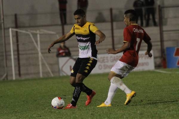 Criciúma perde em Lages