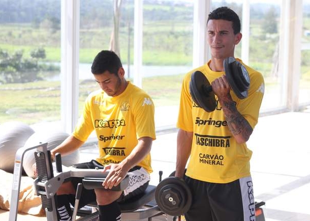 Criciúma realiza trabalho de força em Sorocaba