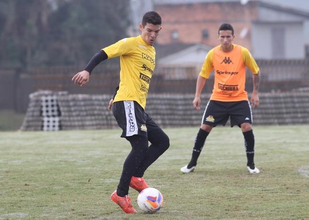 Criciúma recebe o Bahia