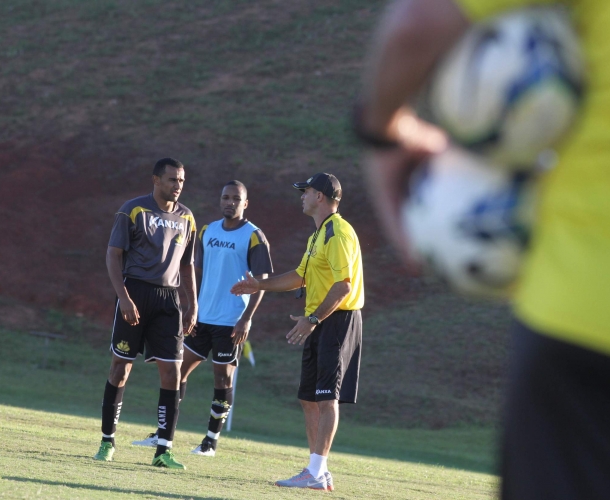Criciúma recebe o Figueirense