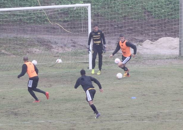 Criciúma viaja a Fortaleza com 19 jogadores