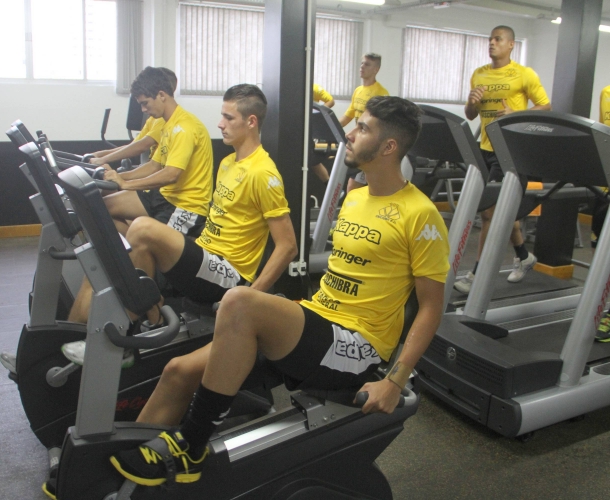 Grupo inicia preparação para duelo de sábado