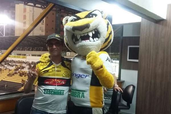 Italiano torcedor carvoeiro 