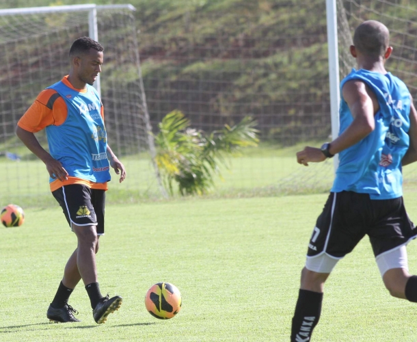 João Vitor retorna e quer vitória