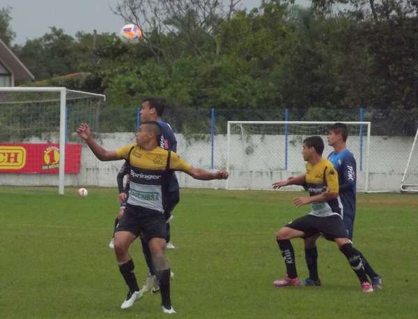 Júnior do Tigre vence o Guarani em Palhoça