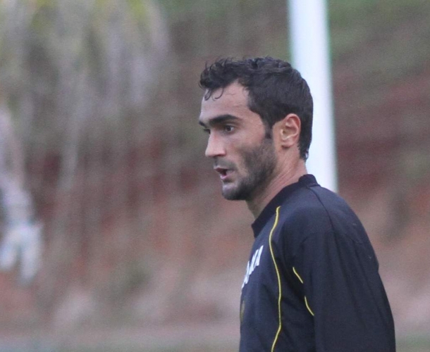 Meia rescinde com o Criciúma