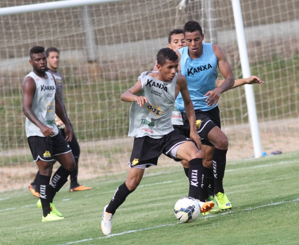 No CT, Tigre realiza treino tático