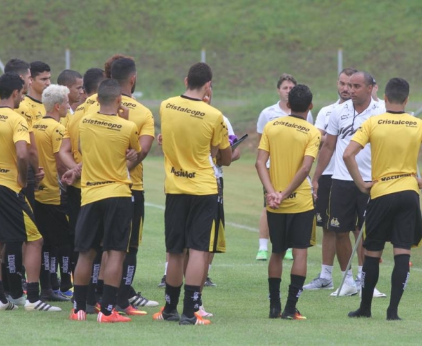 Primeiro trabalho tático da temporada