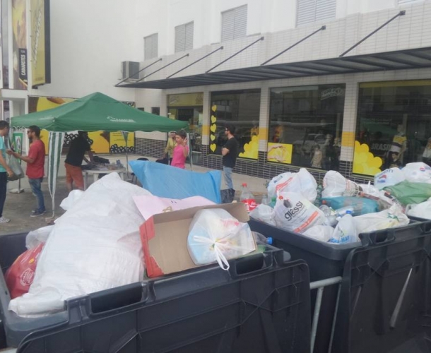 Promoção arrecada 3 toneladas de recicláveis