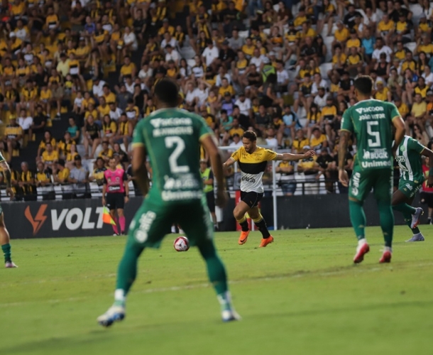 Resultado negativo na ida das quartas
