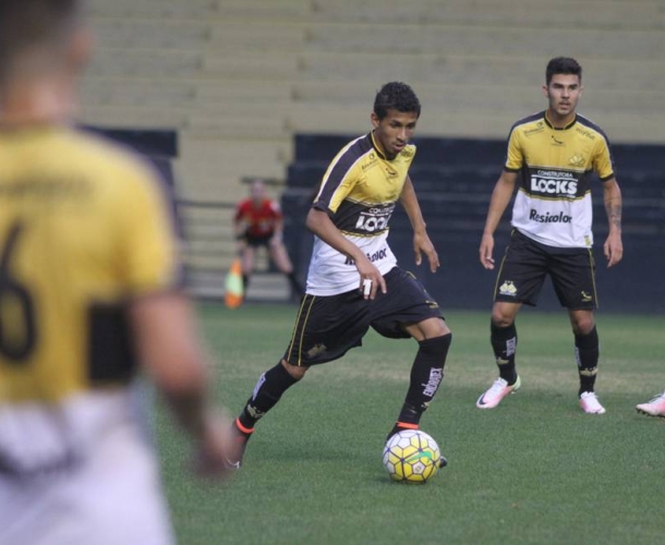 Sub-20 joga para fechar fase em primeiro