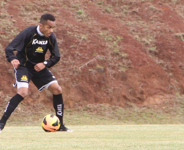 Sueliton aposta em evolução do Tigre