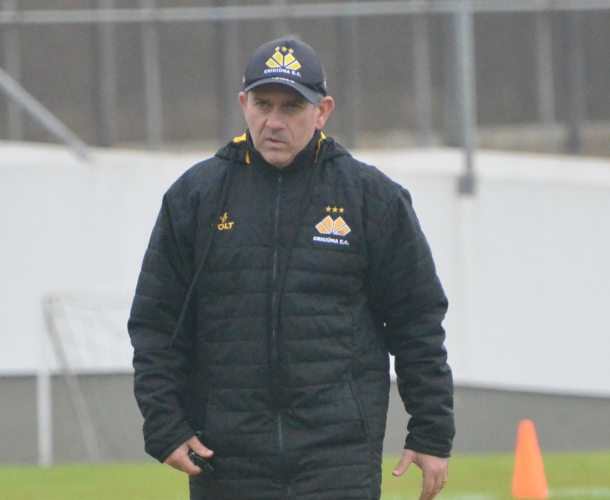 Tencati comanda treinamento tático