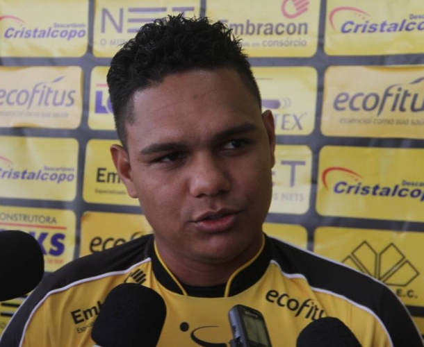 Thiago Humberto é apresentado