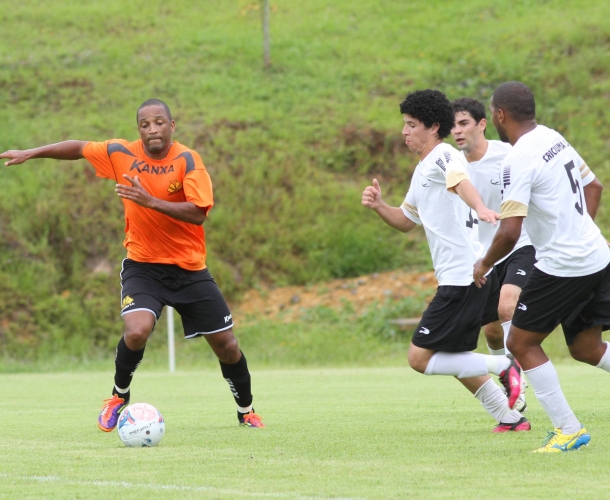Tigre acerta segundo jogo treino