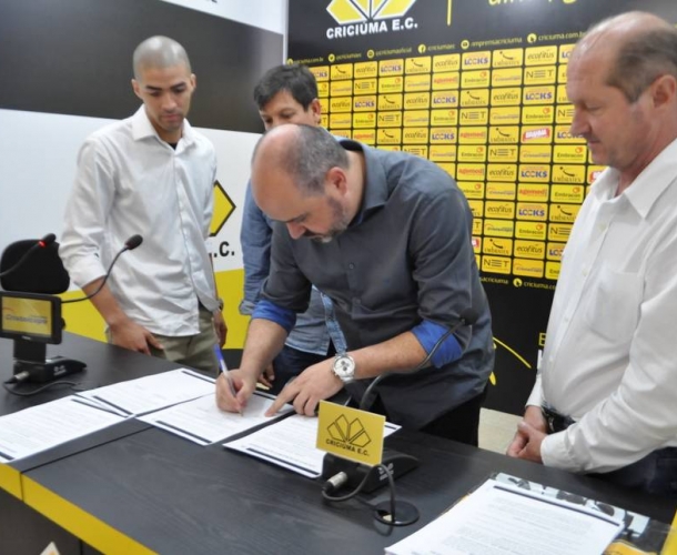 Tigre e Agemed firmam contrato