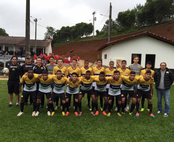 Tigre enfrenta o Maccari pelo Regional Sub-18