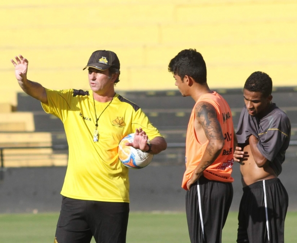 Tigre faz jogo decisivo contra o Figueirense