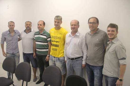 Tigre negocia atacante com o Palmeiras
