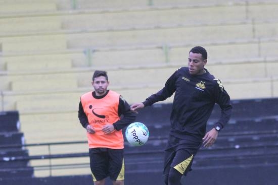 Tigre recebe o Brasil de Pelotas