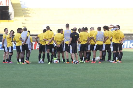 Tigre relaciona 21 jogadores