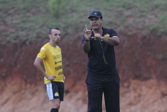 Tigre trabalha parte tática e técnica