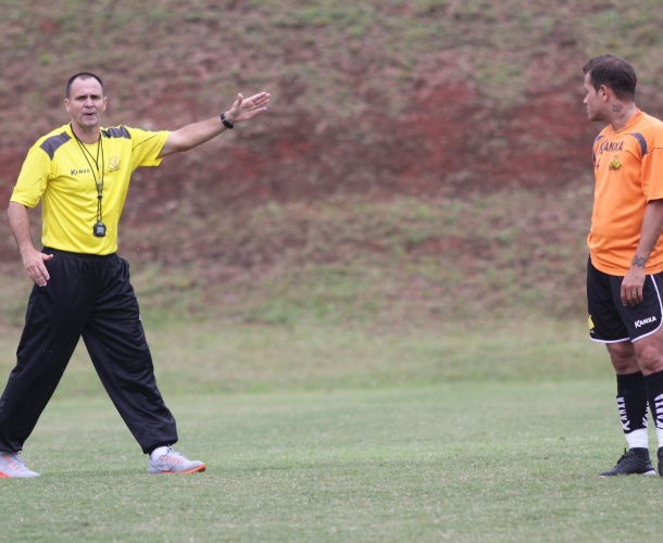 Tigre treina posicionamento no CT