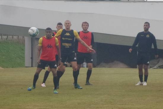 Trabalho para ajustar a equipe
