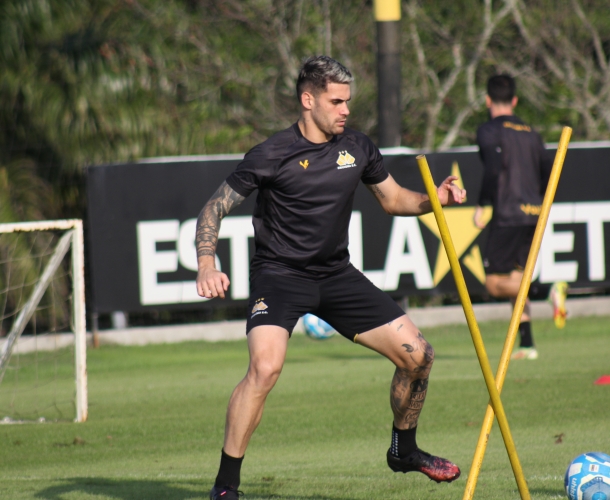 Treinamento técnico e tático no CT