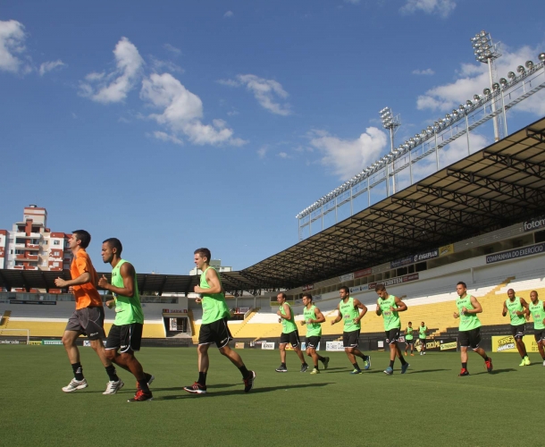 Treino de força na reapresentação do elenco
