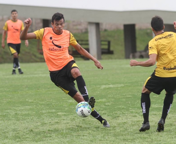 Treino tático para ajustes no time