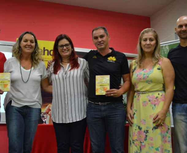 Unesc lança e-book com relatos de extensão