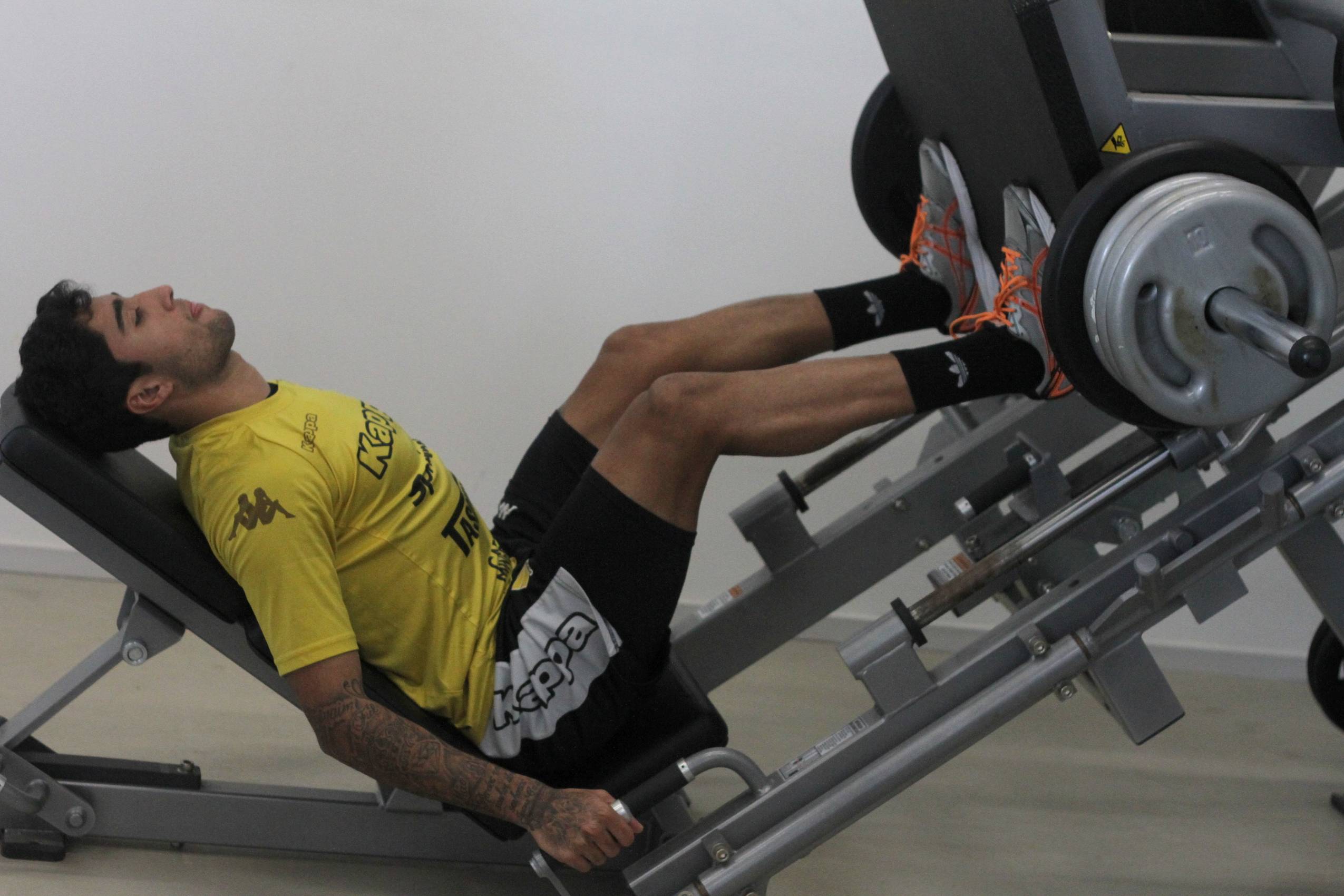 Tigre retoma atividades no CT