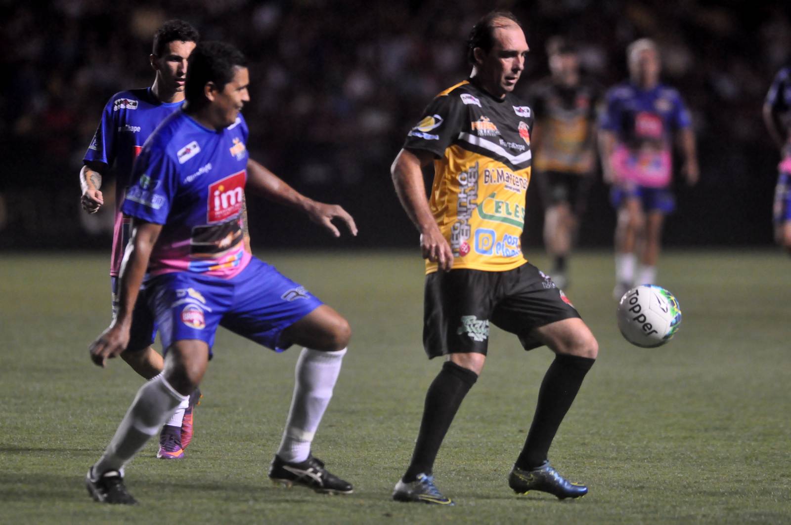 Futebol Solidário homenageia Chape