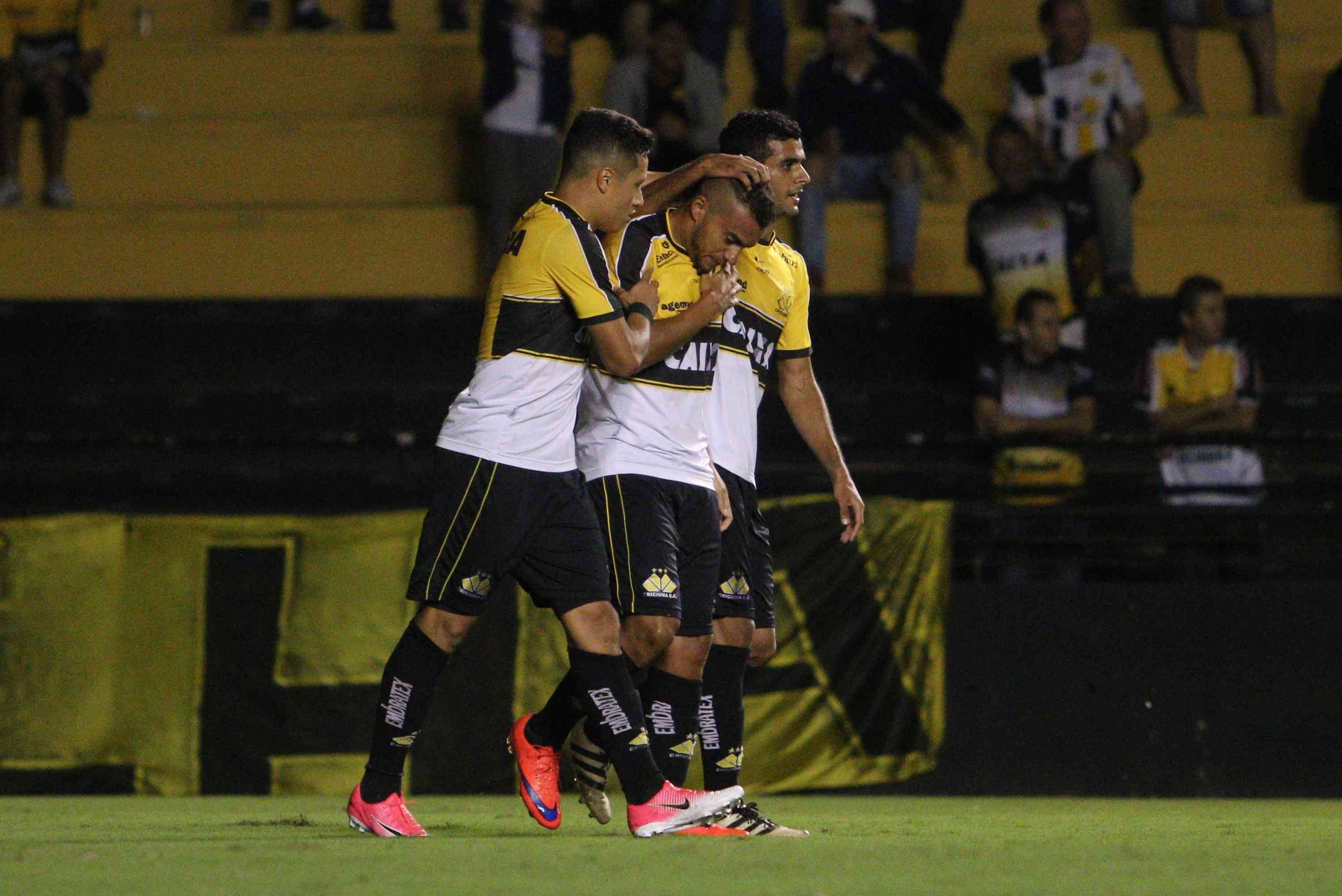 Criciúma x Chapecoense - 23/04