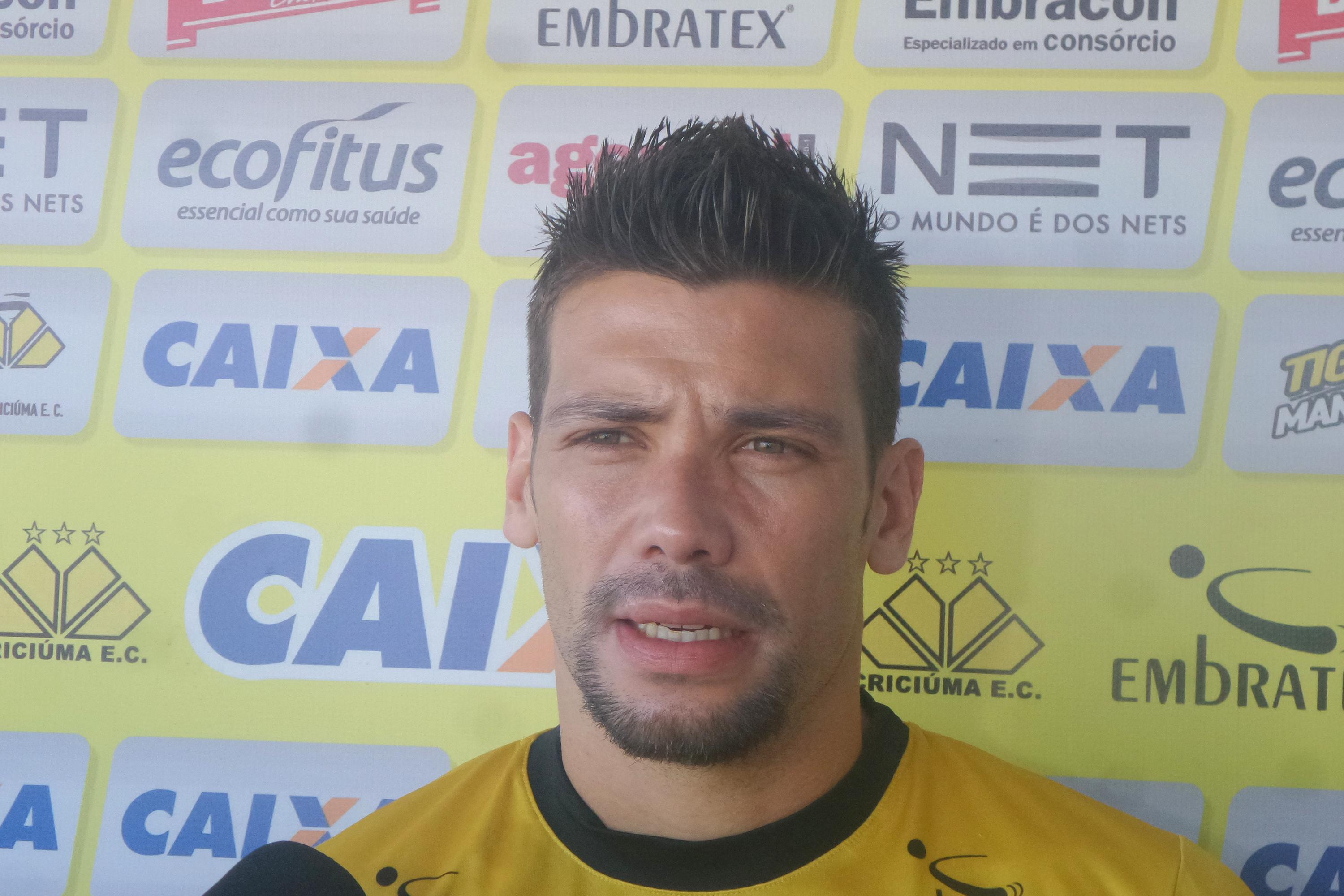 Entrevista coletiva Diego Giaretta - 28/04