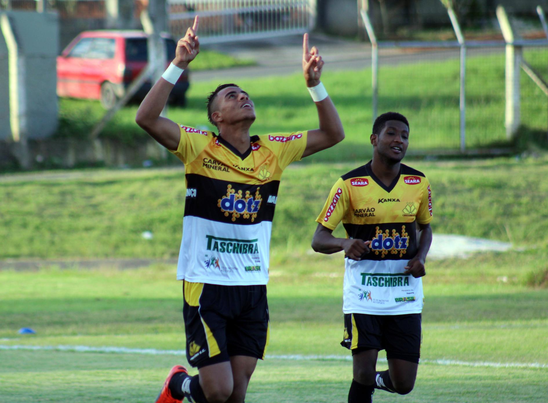 Sub-20 vence a terceira seguida no Catarinense