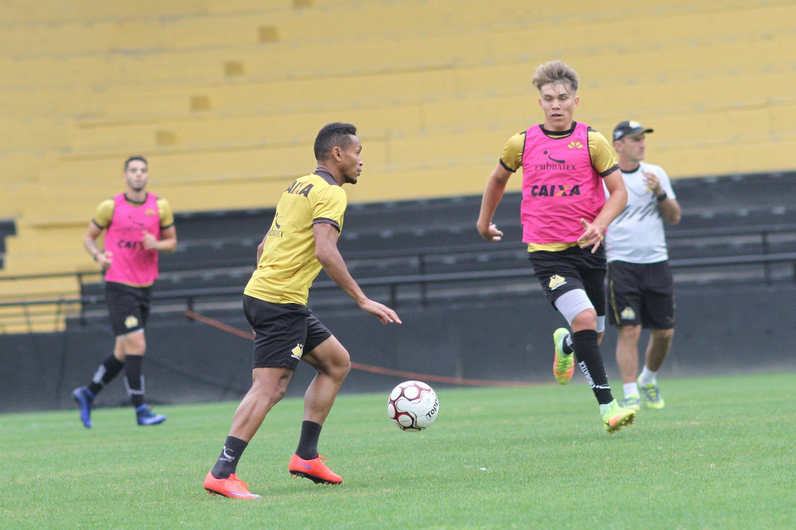 Treino do Criciúma no CT - 17/11
