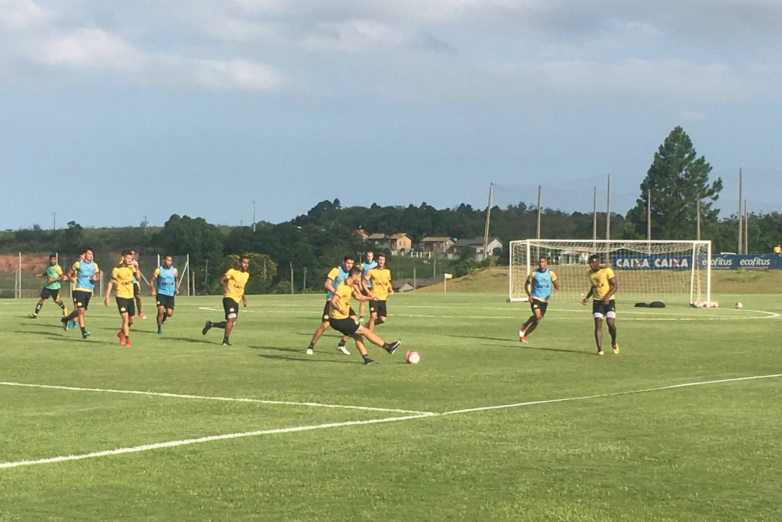Treino do Criciúma no CT - 22/03