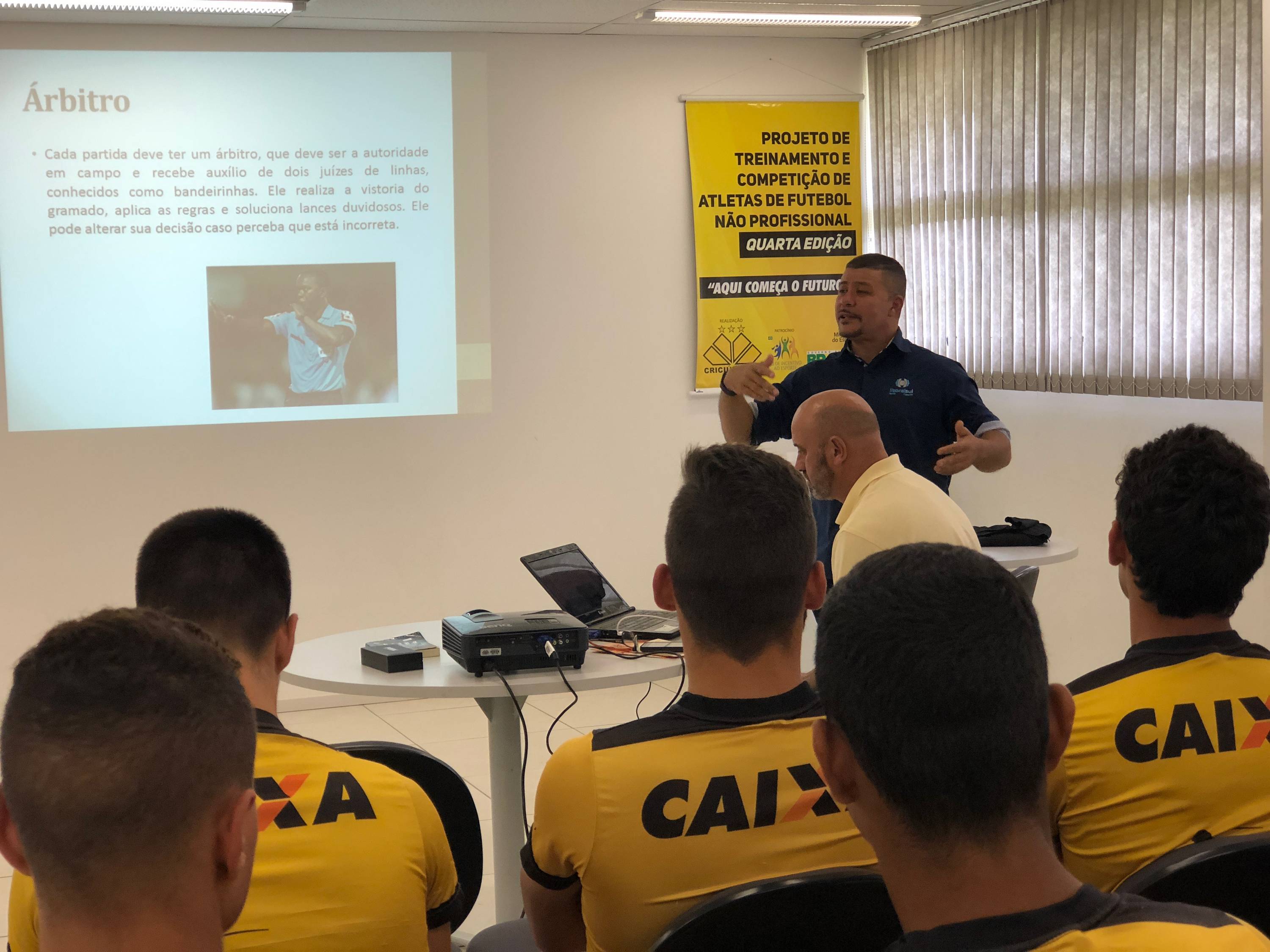 Palestra sobre arbitragem para a base - 28/03