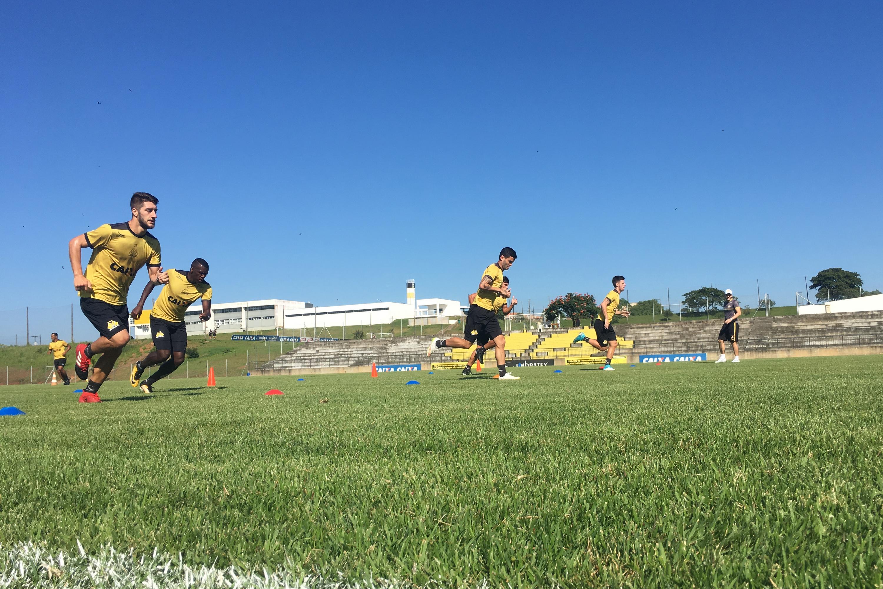 Treino do Criciúma no CT - 07/04