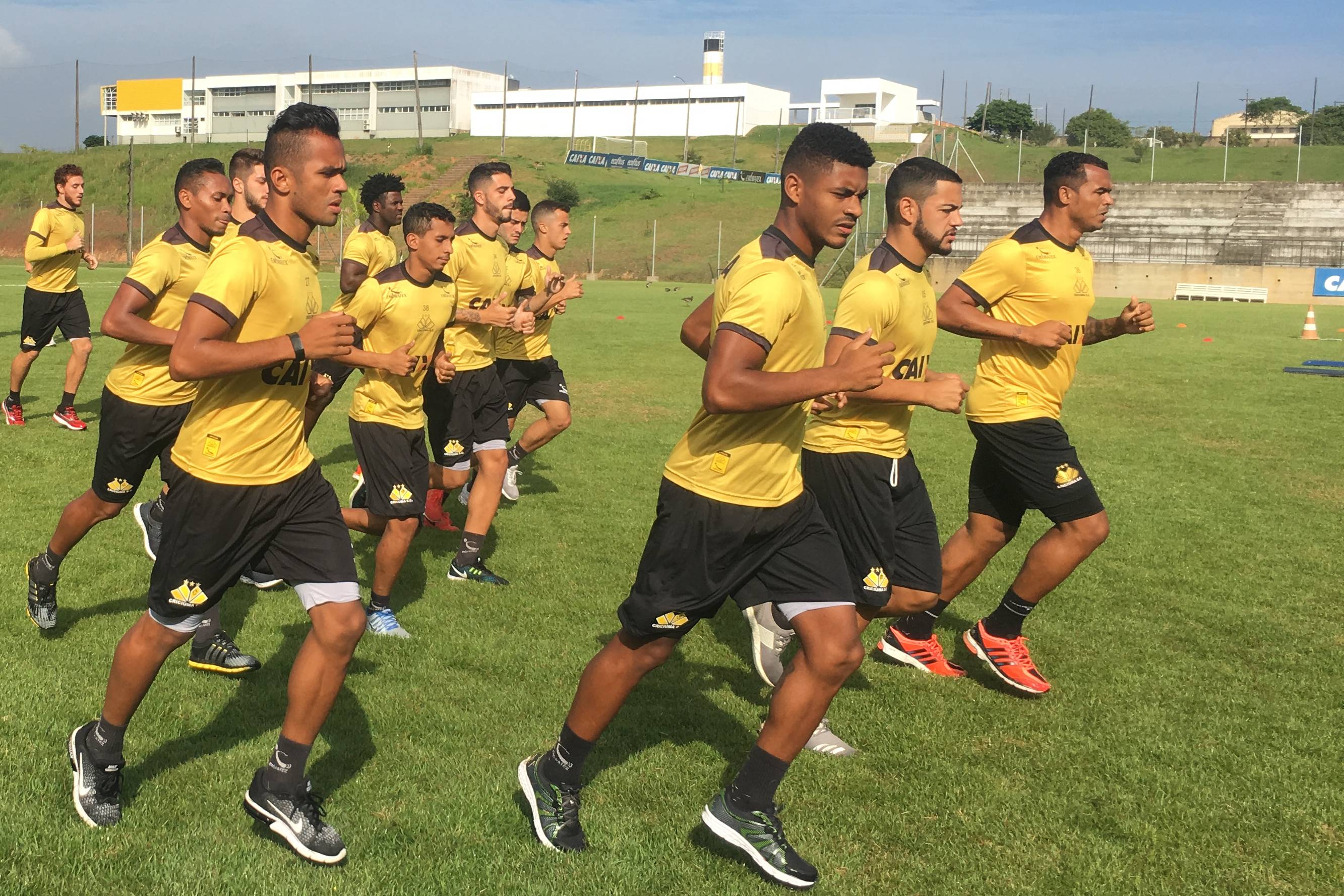 Treino do Criciúma no CT - 09/04 (Manhã)